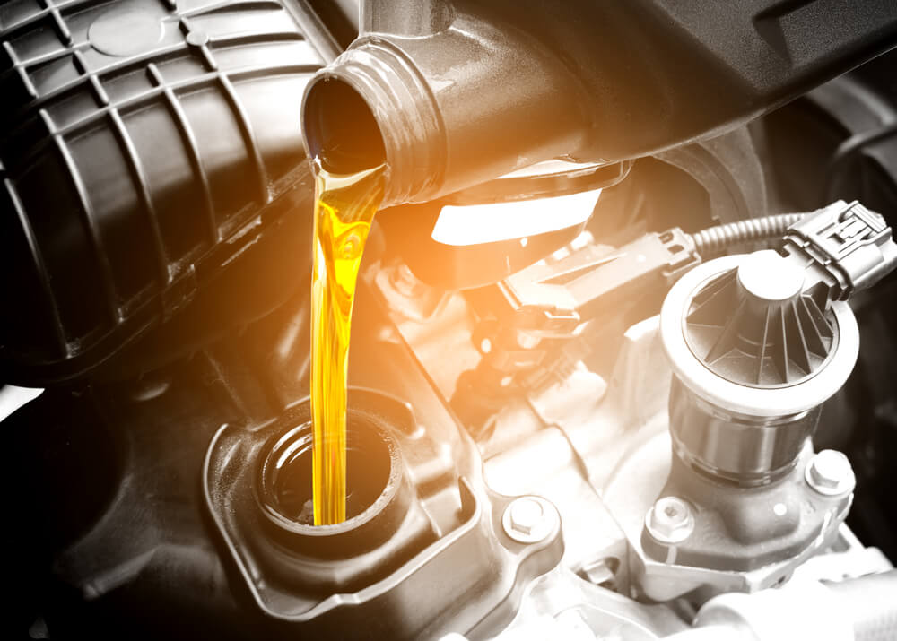 Choisir une huile moteur, Huile moteur synthétique & produits de  lubrification